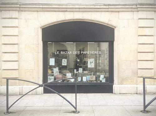 Le Bazar Des Papetieres